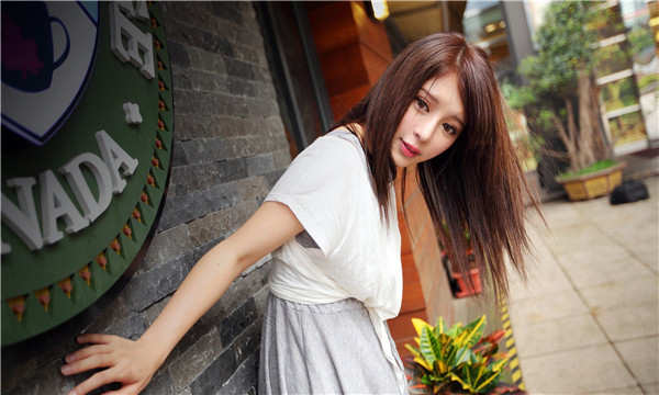 三门想找一个女性生孩子给报酬-｛找个女人生孩子多少钱｝